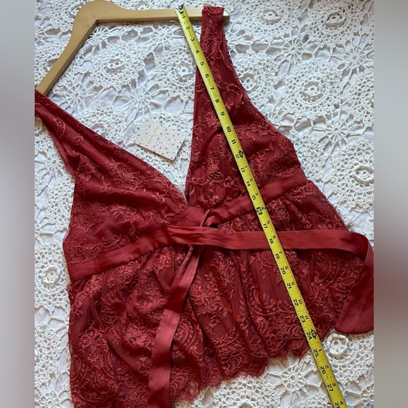 NWT Free People Frenchie Kiss top sz XL🌺 - Picture 4 of 8